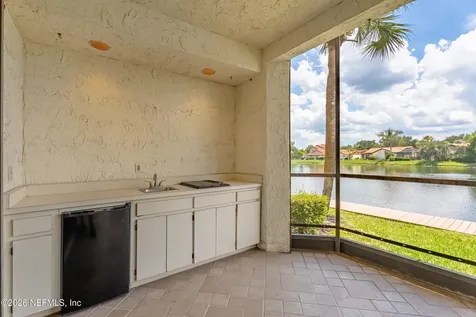 3820 Lavista Circle Jacksonville FL 32217