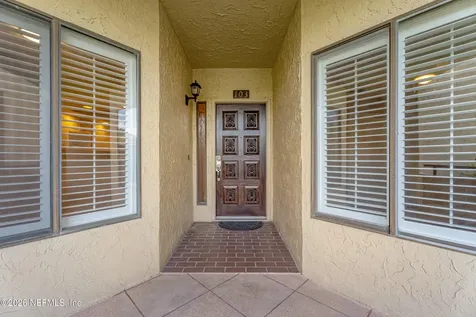 3820 Lavista Circle Jacksonville FL 32217