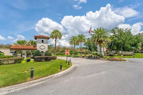 3820 Lavista Circle Jacksonville FL 32217