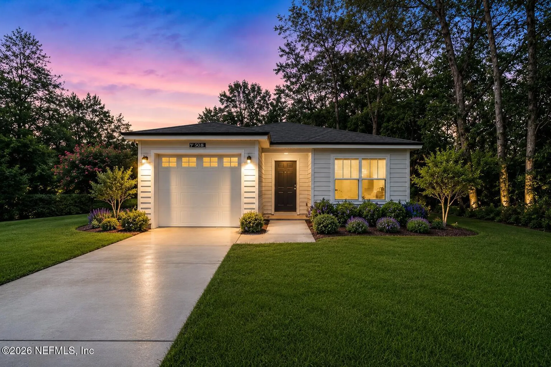 8040 Siskin Avenue Jacksonville FL 32219