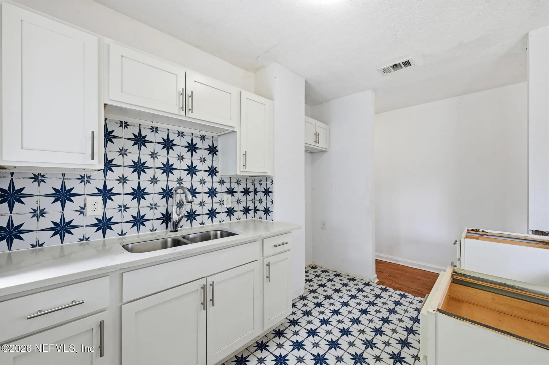 1097 Mcduff Avenue S Jacksonville FL 32205