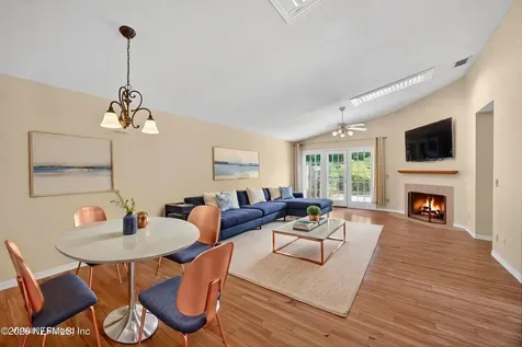 4341 Lake Woodbourne Drive S Jacksonville FL 32217