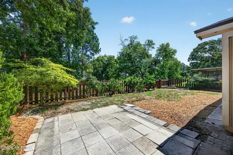 4341 Lake Woodbourne Drive S Jacksonville FL 32217