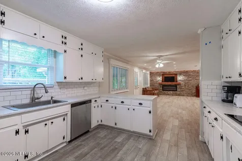 5018 County Road 214 Keystone Heights FL 32656