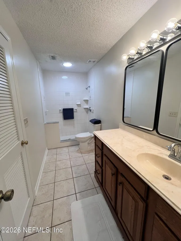 4112 Hanging Moss Court Jacksonville FL 32257