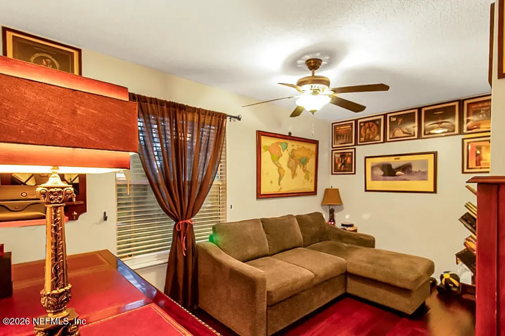 8331 Three Creeks Boulevard Jacksonville FL 32220