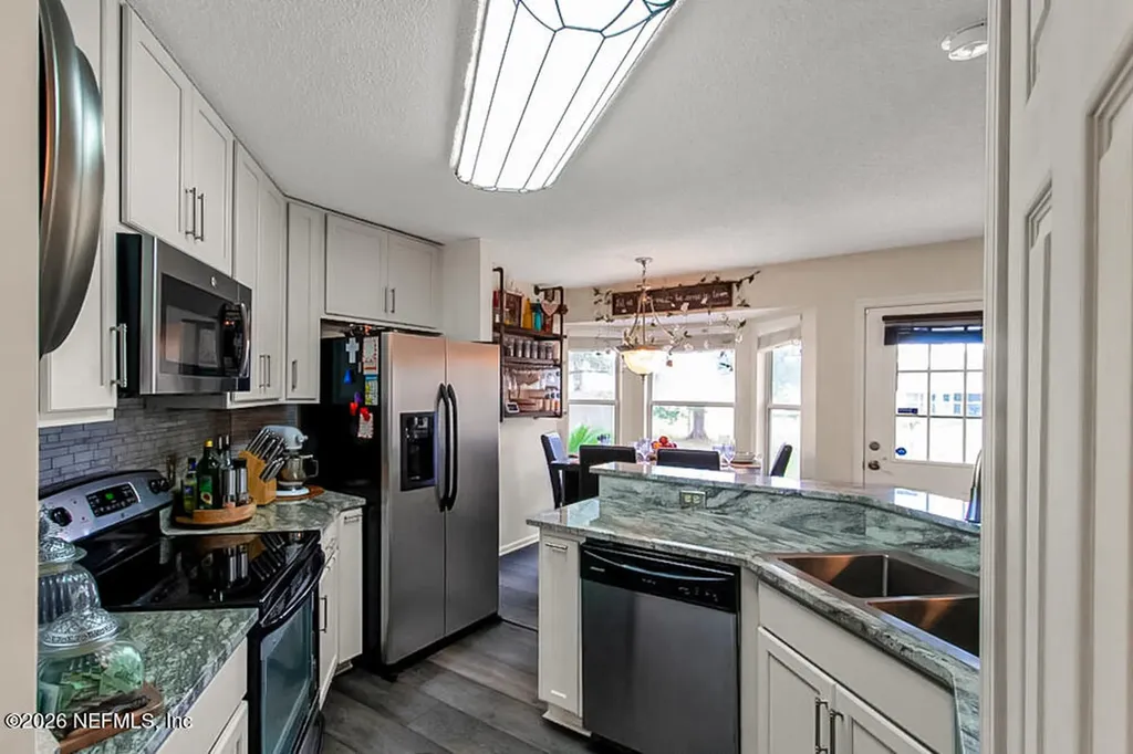 8331 Three Creeks Boulevard Jacksonville FL 32220