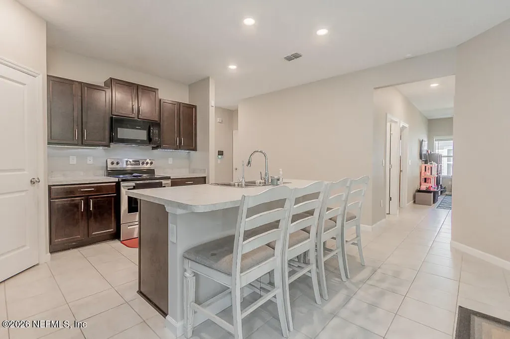 5615 Kellar Circle Jacksonville FL 32218