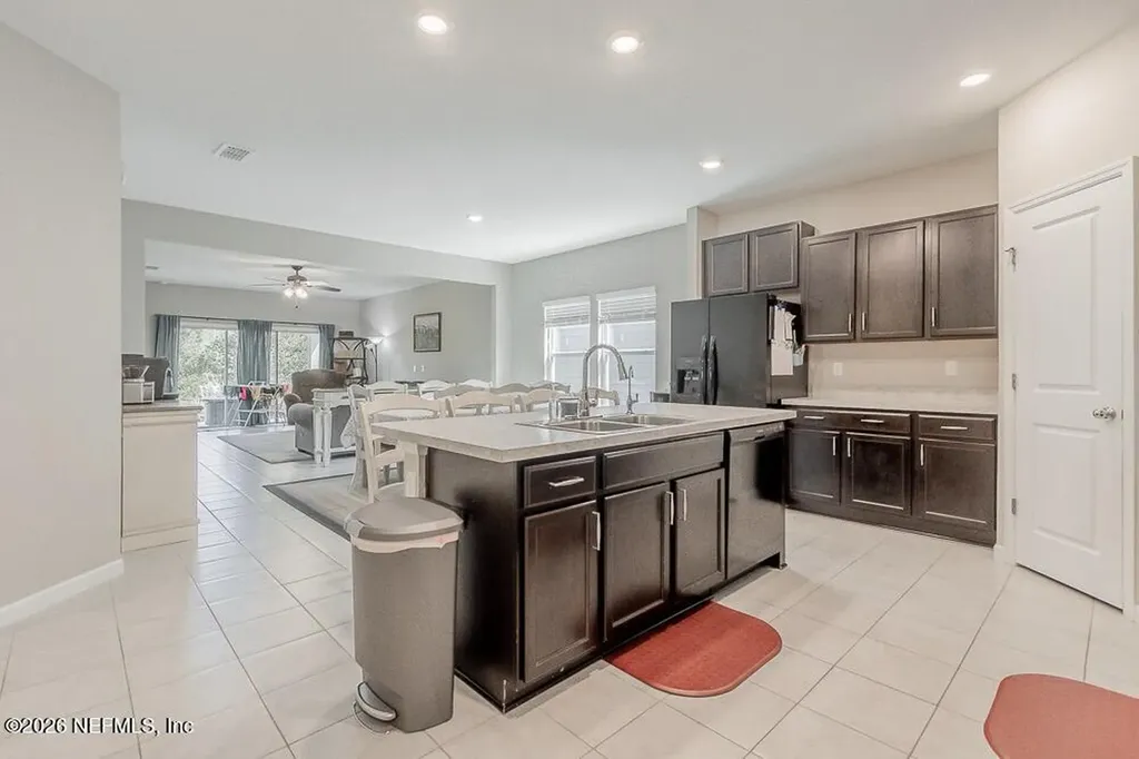 5615 Kellar Circle Jacksonville FL 32218