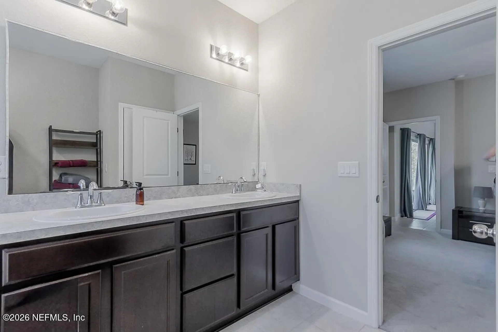 5615 Kellar Circle Jacksonville FL 32218