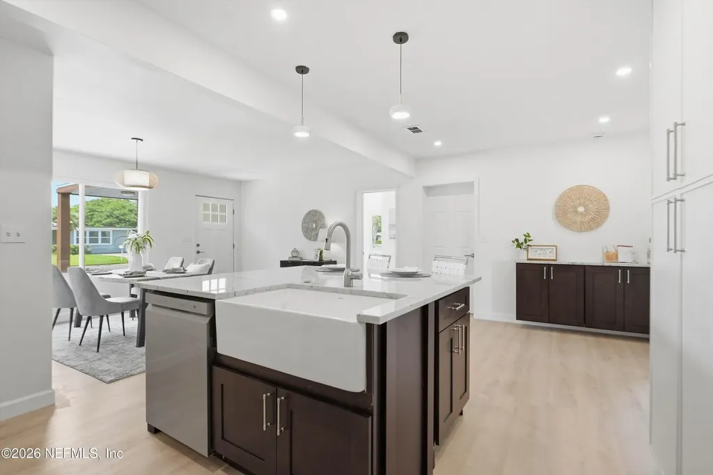 16 San Pablo Circle S Jacksonville Beach FL 32250