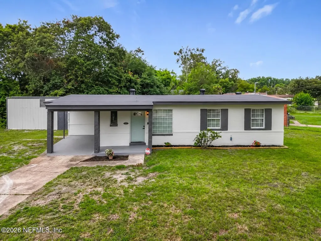 1120 De Paul Drive Jacksonville FL 32218