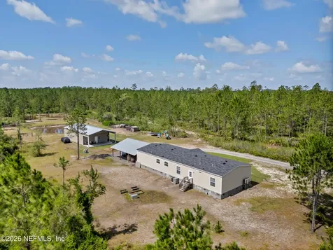 6195 River Road Hilliard FL 32046