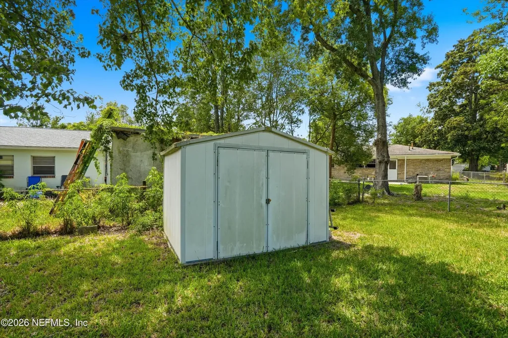 7428 White Alder Dr Drive Jacksonville FL 32210