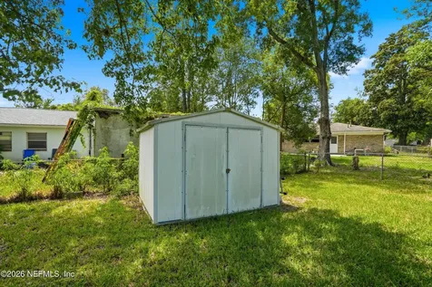 7428 White Alder Dr Drive Jacksonville FL 32210