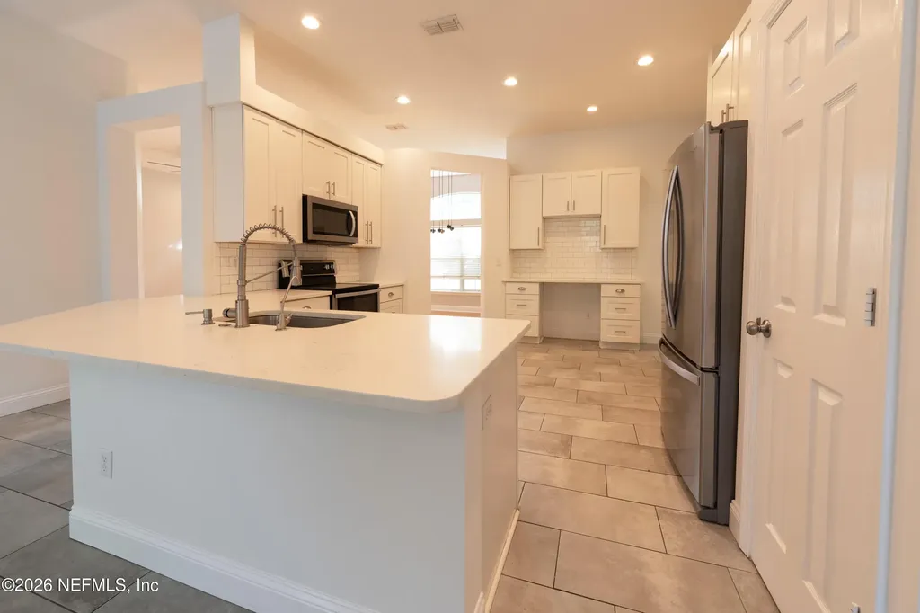 1673 Tall Tree Drive E Jacksonville FL 32246