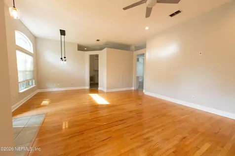 1673 Tall Tree Drive E Jacksonville FL 32246