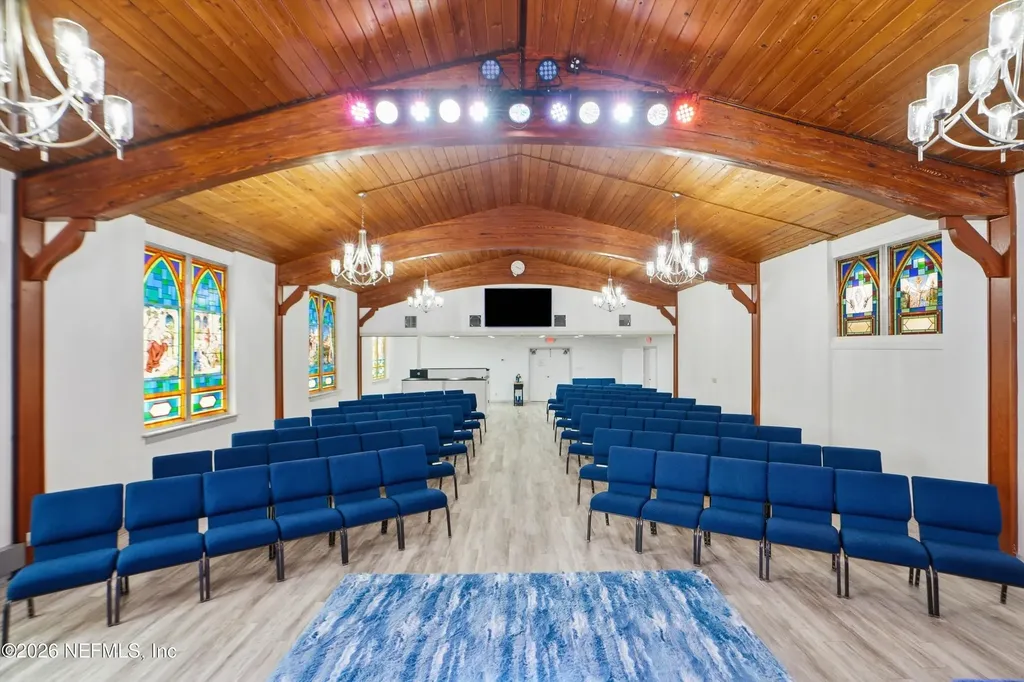 8075 Lone Star Road Jacksonville FL 32211