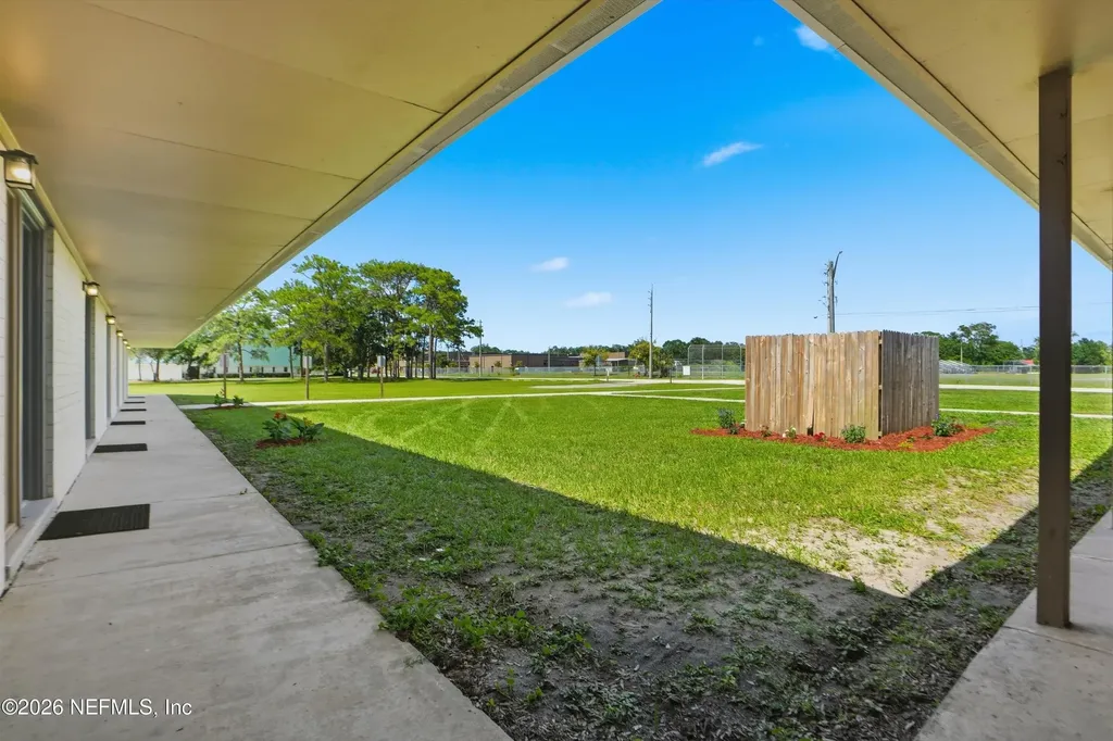8075 Lone Star Road Jacksonville FL 32211