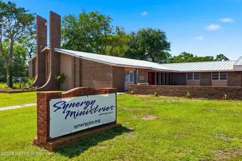 8075 Lone Star Road Jacksonville FL 32211