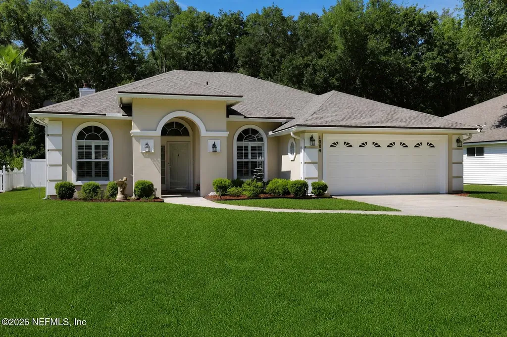 1004 Flora Parke Drive St. Johns FL 32259