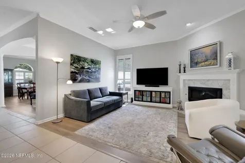 1004 Flora Parke Drive St. Johns FL 32259