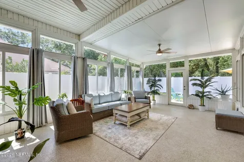 1004 Flora Parke Drive St. Johns FL 32259