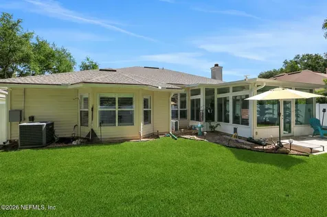 1004 Flora Parke Drive St. Johns FL 32259