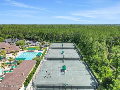 1004 Flora Parke Drive St. Johns FL 32259