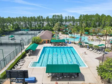 1004 Flora Parke Drive St. Johns FL 32259