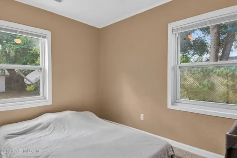 3718 Peach Drive Jacksonville FL 32246