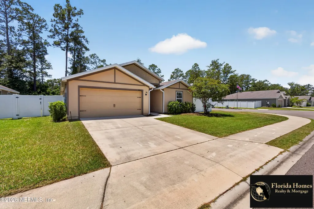 8515 Lake George Circle E Macclenny FL 32063