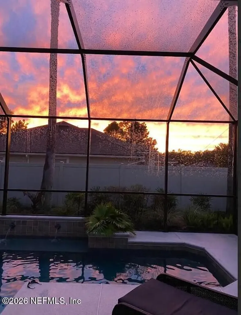 676 Martin Lakes Drive E Jacksonville FL 32220