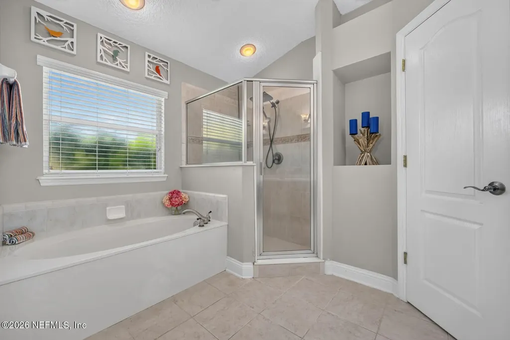 676 Martin Lakes Drive E Jacksonville FL 32220