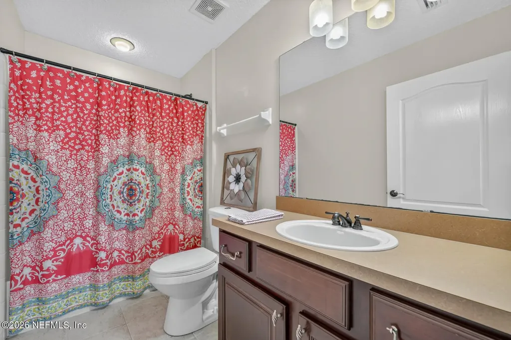 676 Martin Lakes Drive E Jacksonville FL 32220