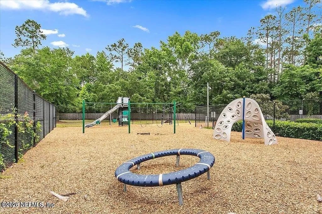 676 Martin Lakes Drive E Jacksonville FL 32220