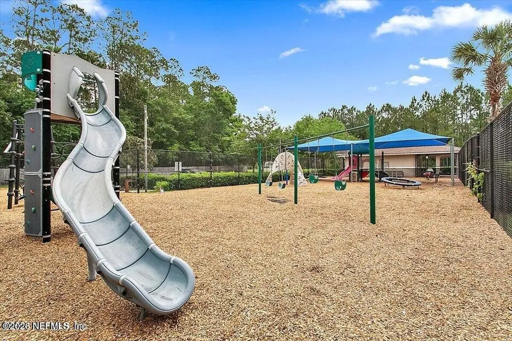 676 Martin Lakes Drive E Jacksonville FL 32220