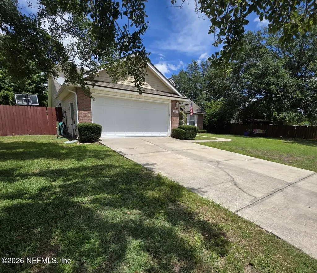 1341 Lindsey Crossing Drive Jacksonville FL 32218