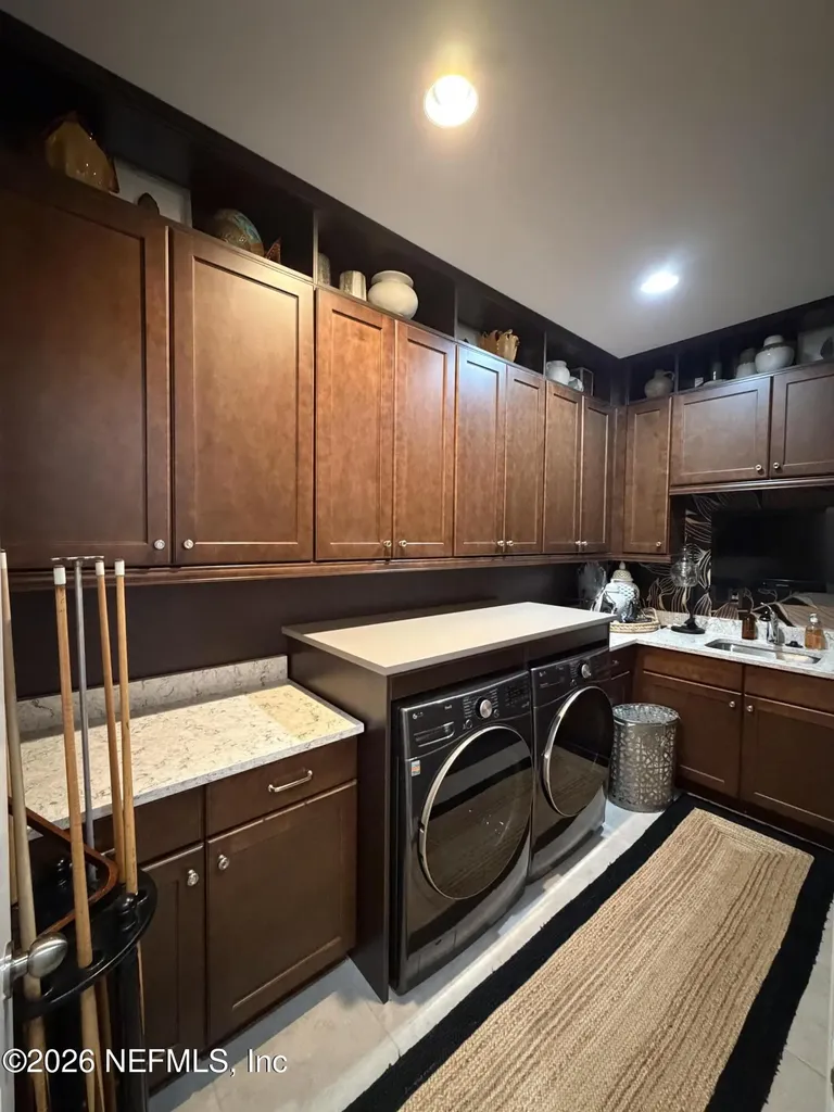 111 Crestway Lane Jacksonville FL 32081