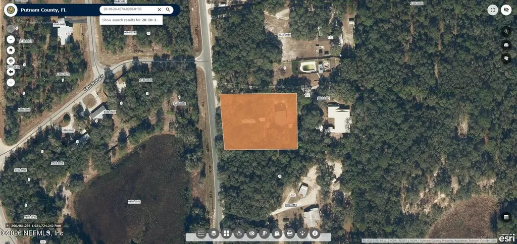 160 Keuka Road Interlachen FL 32148