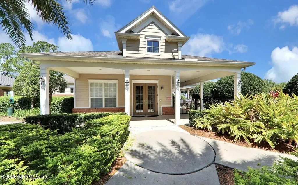 11225 N Castlemain Circle Jacksonville FL 32256