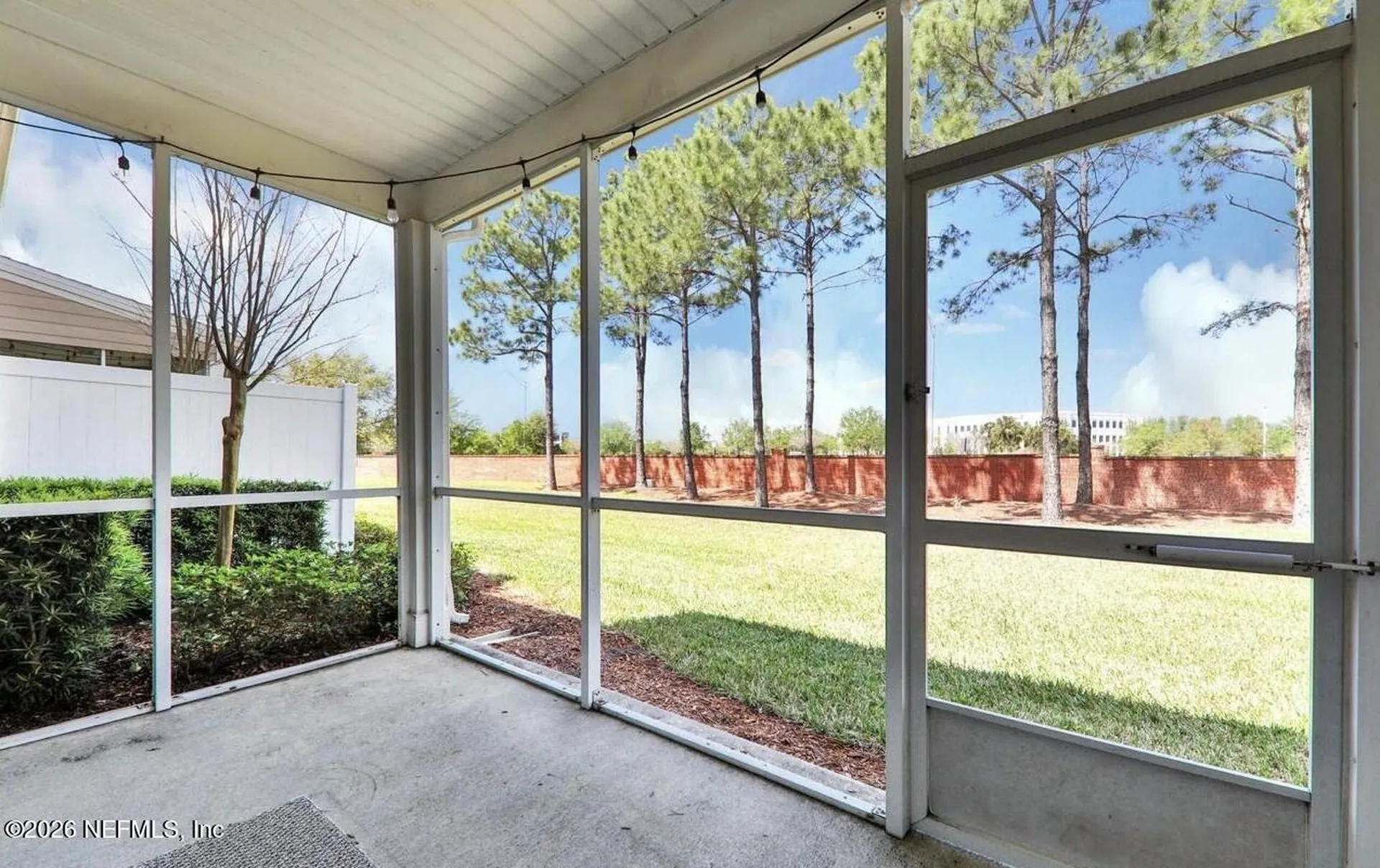11225 N Castlemain Circle Jacksonville FL 32256