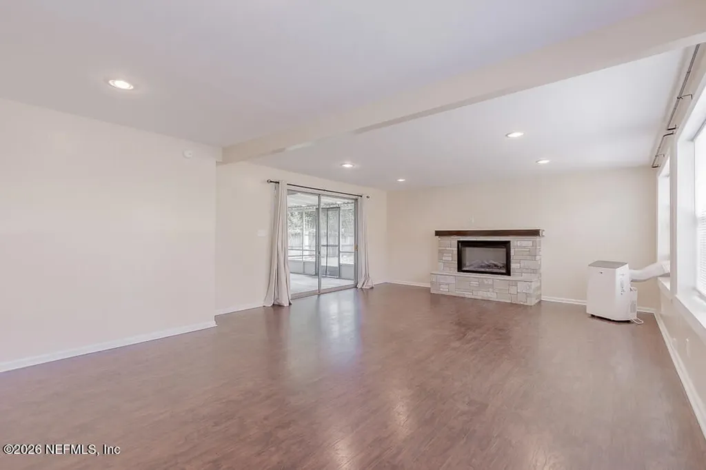 848 Glynlea Road Jacksonville FL 32216