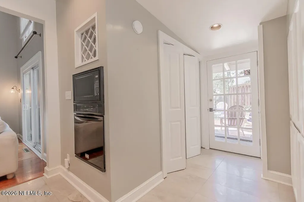 2751 Herschel Street Jacksonville FL 32205