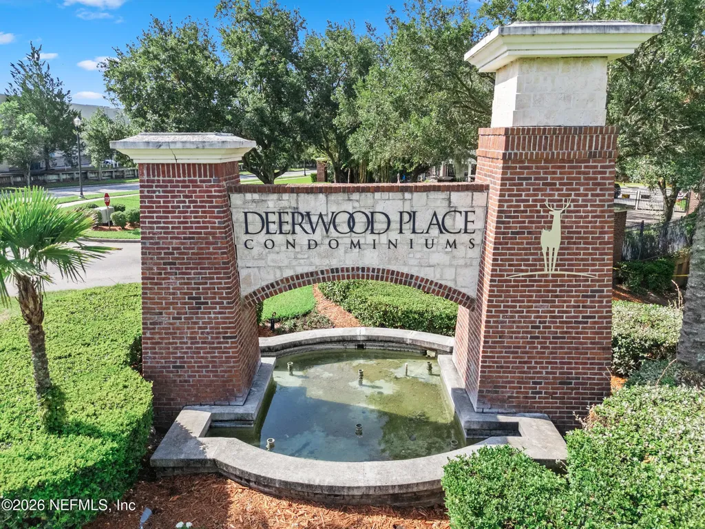 4480 Deerwood Lake Parkway Jacksonville FL 32216