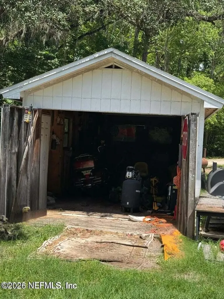 826 Johns Avenue Orange Park FL 32065