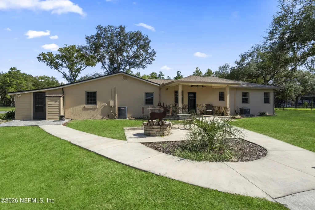 3564 Jims Court Green Cove Springs FL 32043