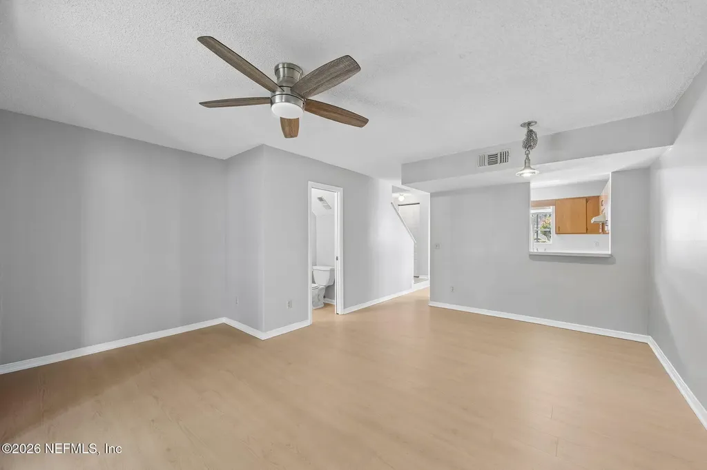 111 1st Street Jacksonville FL 32206