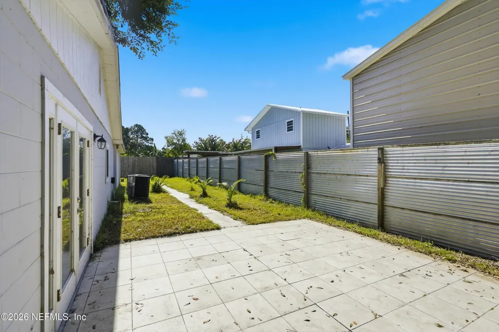 6502 Barnes Road S Jacksonville FL 32216