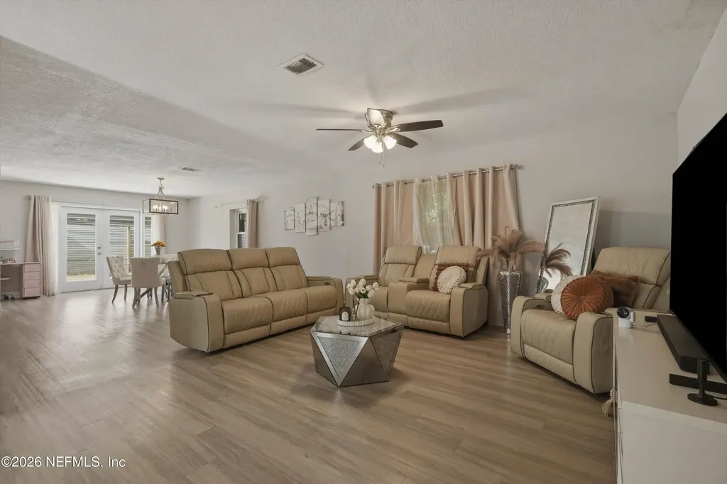 6502 Barnes Road S Jacksonville FL 32216